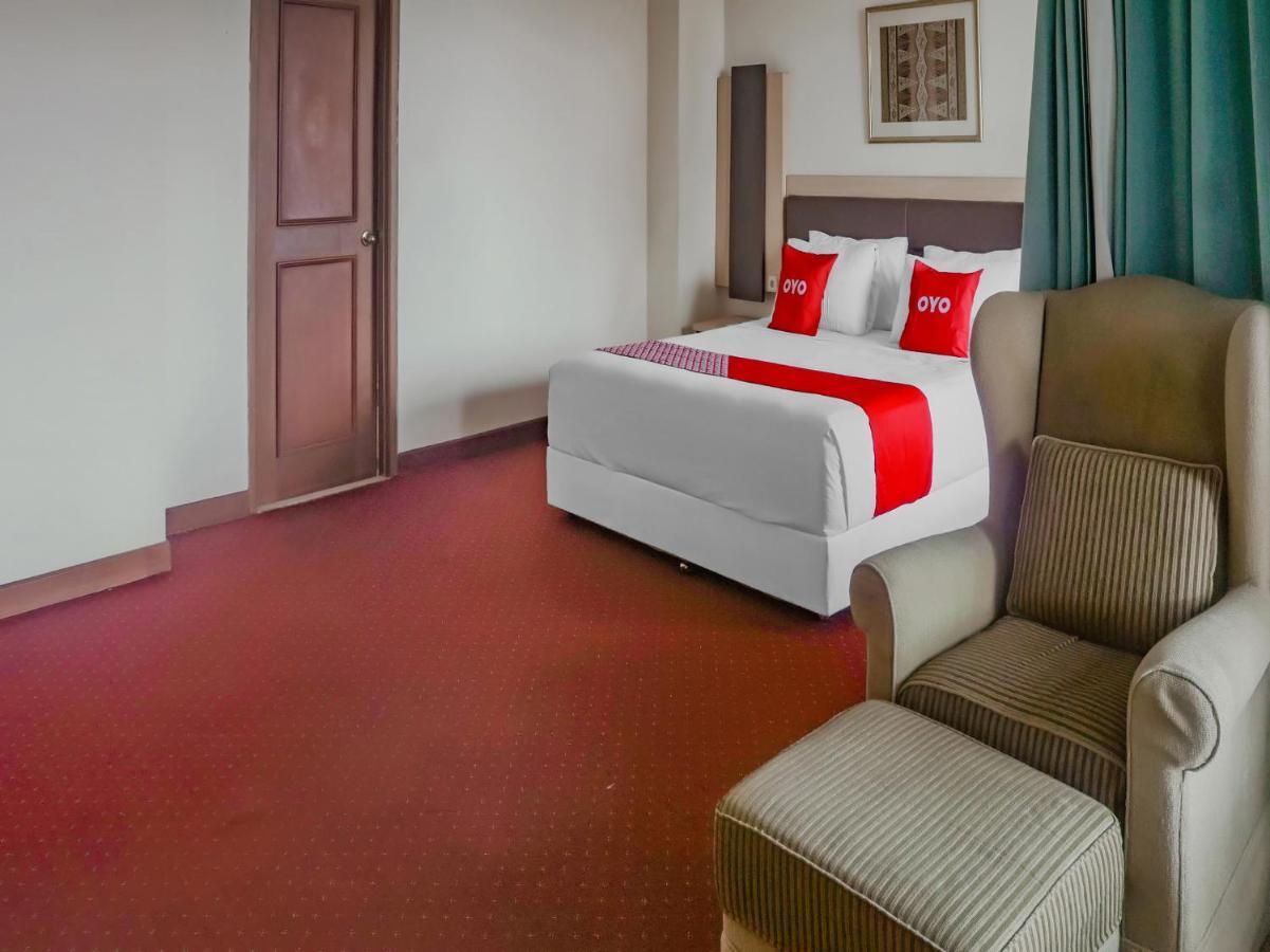 Oyo 3967 Hotel Pantai Wisata Makasar Exteriér fotografie