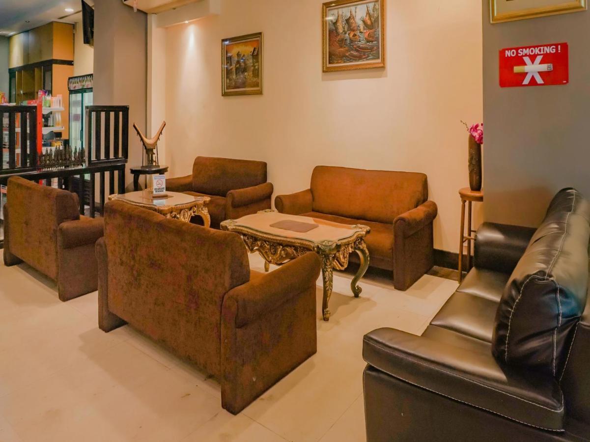 Oyo 3967 Hotel Pantai Wisata Makasar Exteriér fotografie