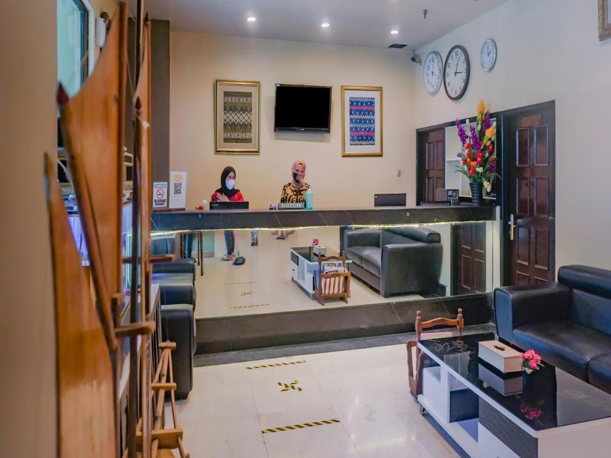 Oyo 3967 Hotel Pantai Wisata Makasar Exteriér fotografie