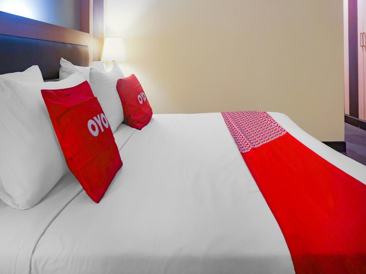 Oyo 3967 Hotel Pantai Wisata Makasar Exteriér fotografie