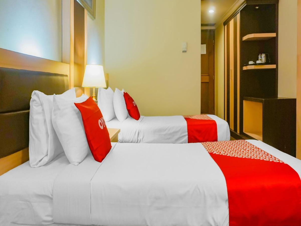 Oyo 3967 Hotel Pantai Wisata Makasar Exteriér fotografie