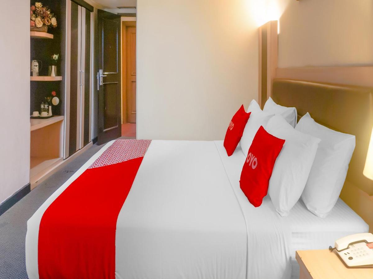 Oyo 3967 Hotel Pantai Wisata Makasar Exteriér fotografie