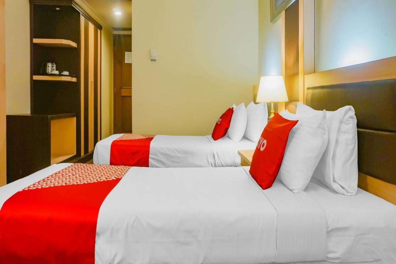 Oyo 3967 Hotel Pantai Wisata Makasar Exteriér fotografie